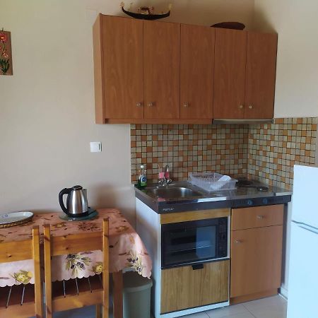 Toulatos Pantelis Apartment Pouláta Exterior photo