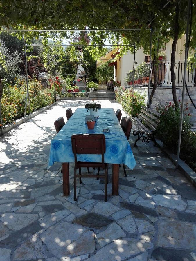 Toulatos Pantelis Apartment Pouláta Exterior photo