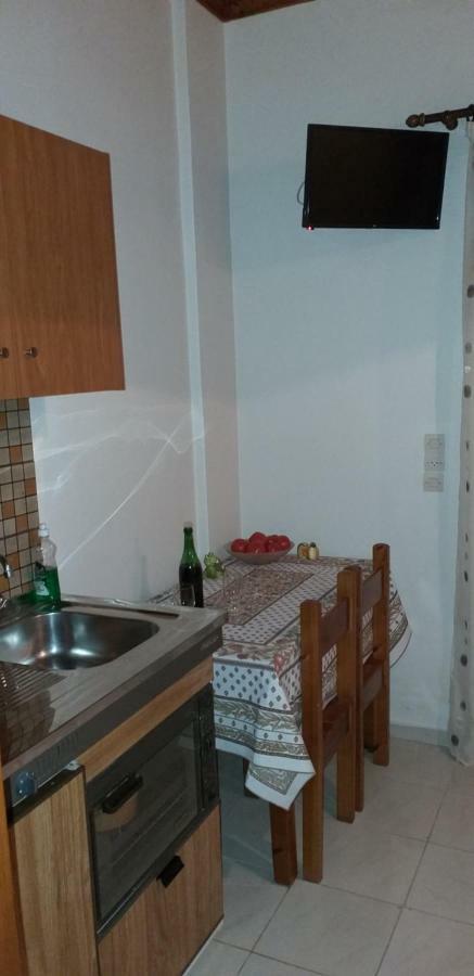 Toulatos Pantelis Apartment Pouláta Exterior photo